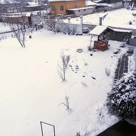 за гости живел Pensiune Oreşak